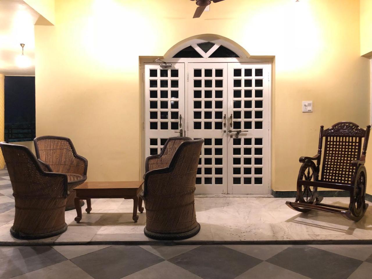 Jai Villa Homestay Udaipur Eksteriør billede